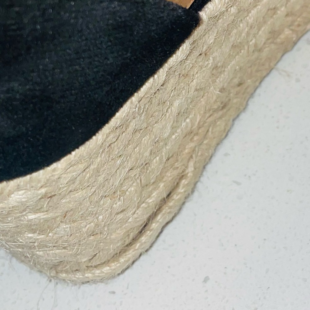 Platform Open Toe Wedges - Picture 5 of 7